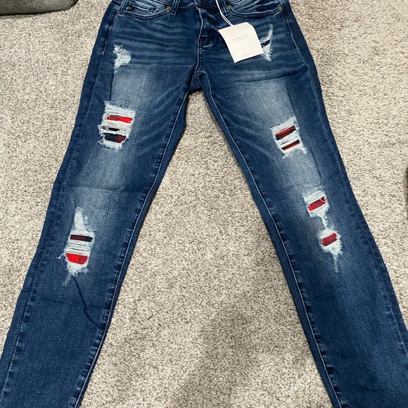 KanCan Size 7 - Picture 4 of 8